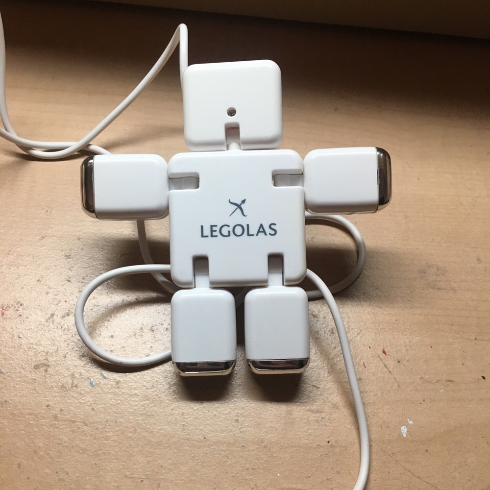 Multiple Device Charger - Picture 2 of 2